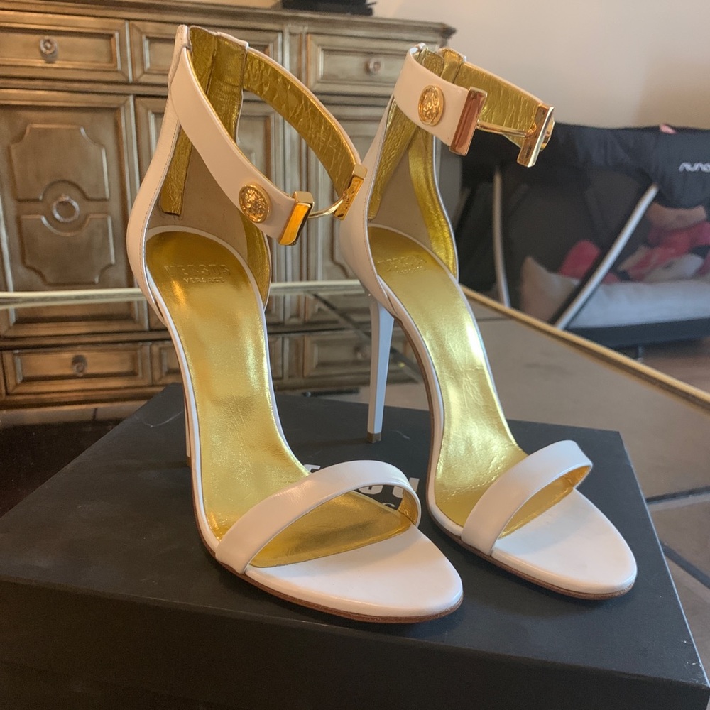 Brand new Versace versus high heels